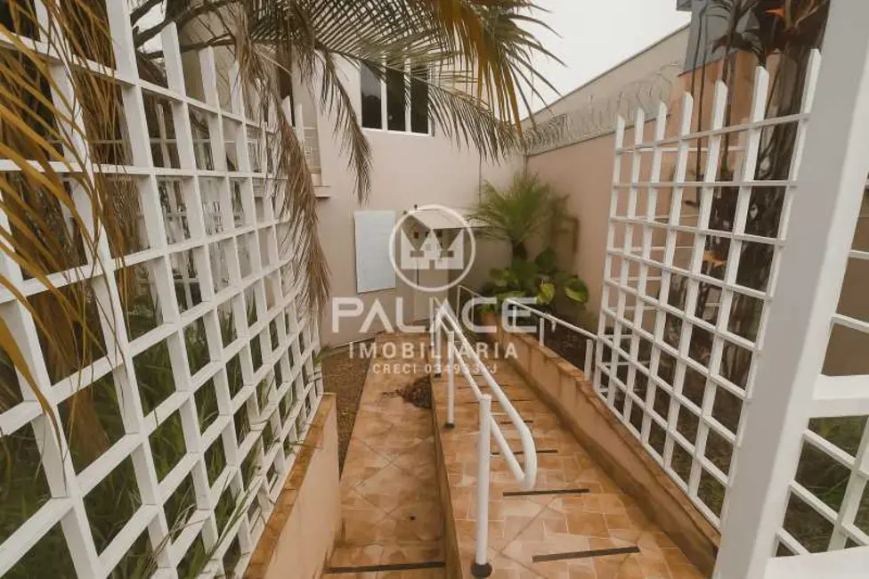 Foto 3 de Casa Comercial com 5 quartos para alugar, 152m2 em Piracicaba - SP