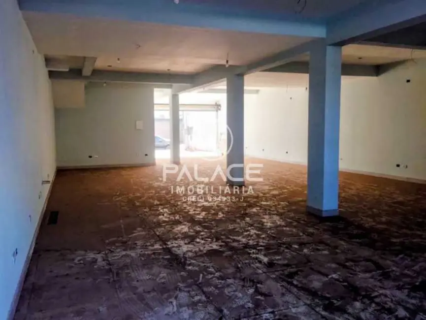 Loja para alugar, 178m2 em Piracicaba - SP - imagem 9 Foto 9 de Loja para alugar, 178m2 em Piracicaba - SP