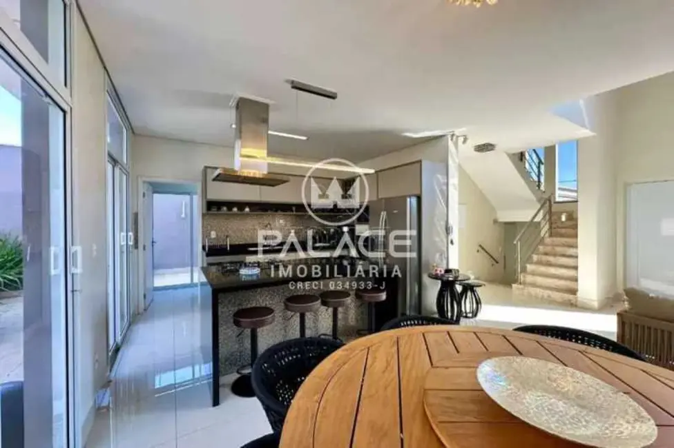 Casa com 3 quartos à venda, 227m2 em Piracicaba - SP - imagem 7 Foto 7 de Casa com 3 quartos à venda, 227m2 em Piracicaba - SP