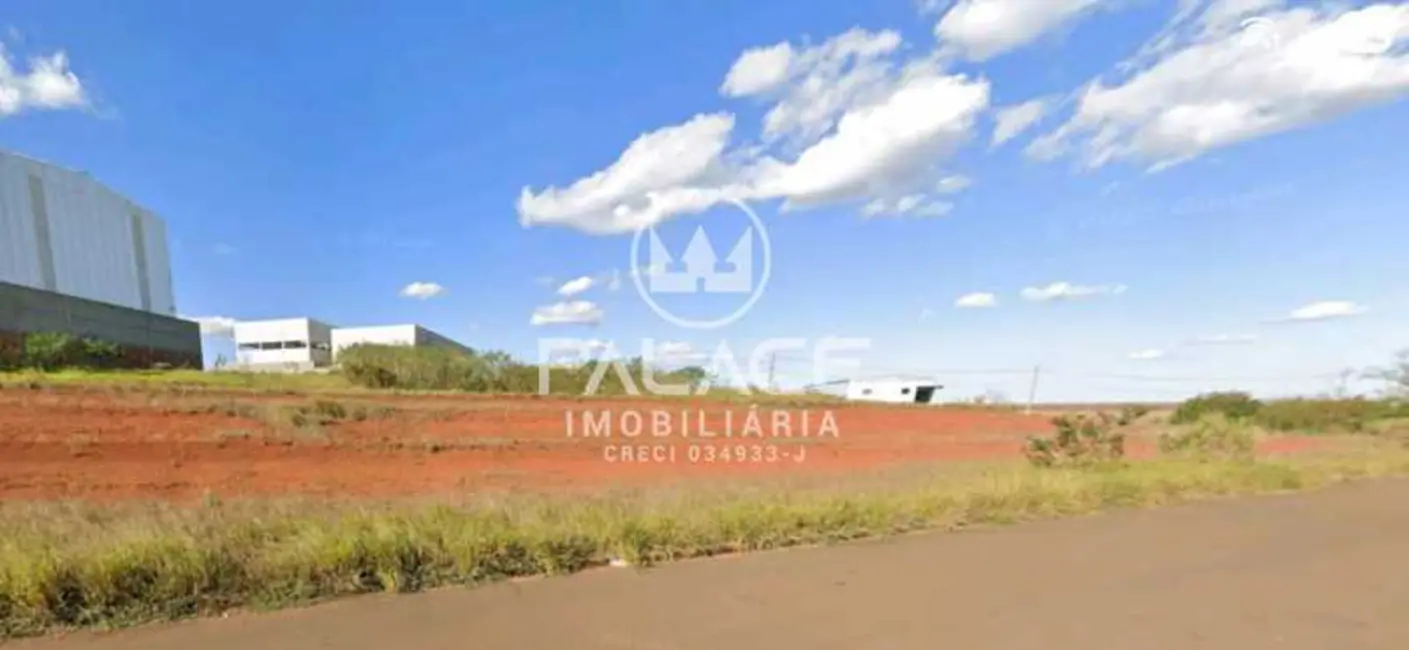Terreno / Lote à venda, 2081m2 em Piracicaba - SP - imagem 1 Foto 1 de Terreno / Lote à venda, 2081m2 em Piracicaba - SP