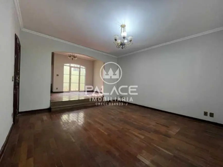 Foto 2 de Casa com 3 quartos para alugar, 195m2 em Piracicaba - SP