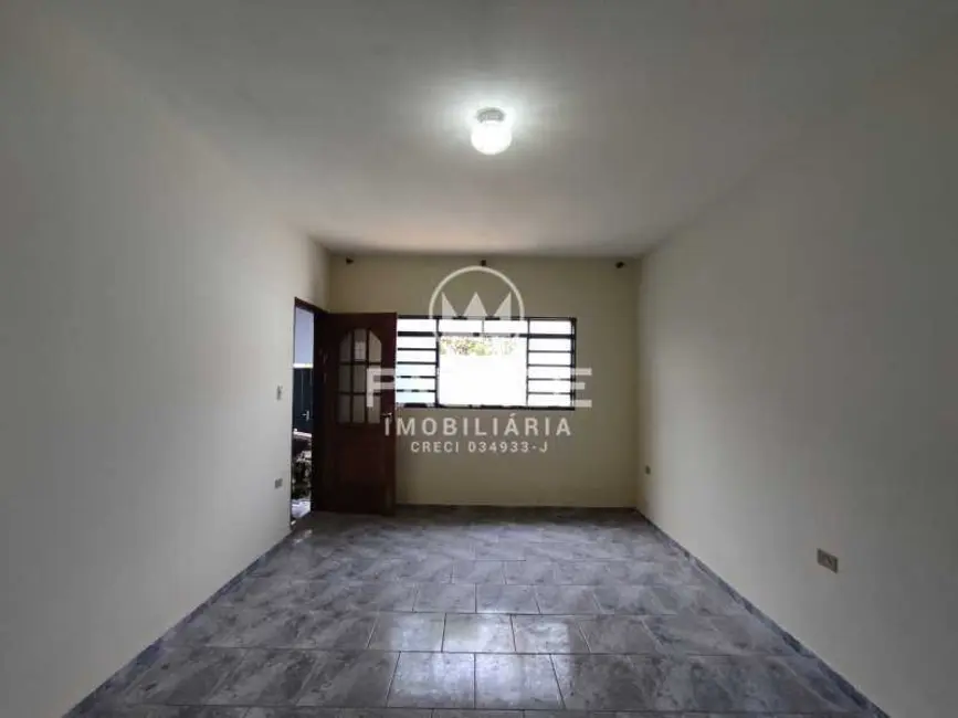 Casa com 3 quartos para alugar, 95m2 em Piracicaba - SP - imagem 9 Foto 9 de Casa com 3 quartos para alugar, 95m2 em Piracicaba - SP