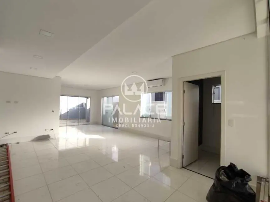 Casa de Condomínio com 3 quartos para alugar, 191m2 em Piracicaba - SP - imagem 3 Foto 3 de Casa de Condomínio com 3 quartos para alugar, 191m2 em Piracicaba - SP