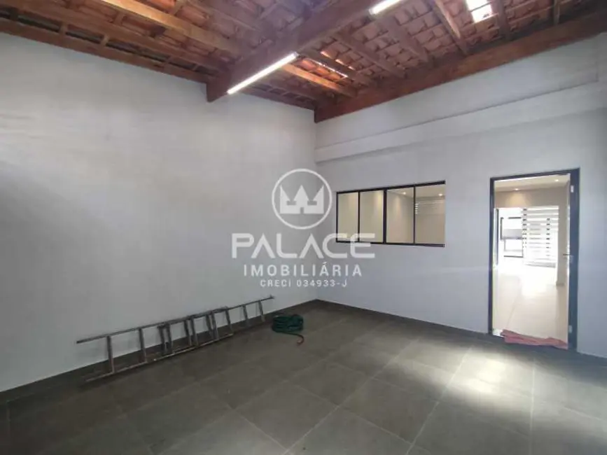 Foto 2 de Casa com 2 quartos à venda e para alugar, 187m2 em Piracicaba - SP