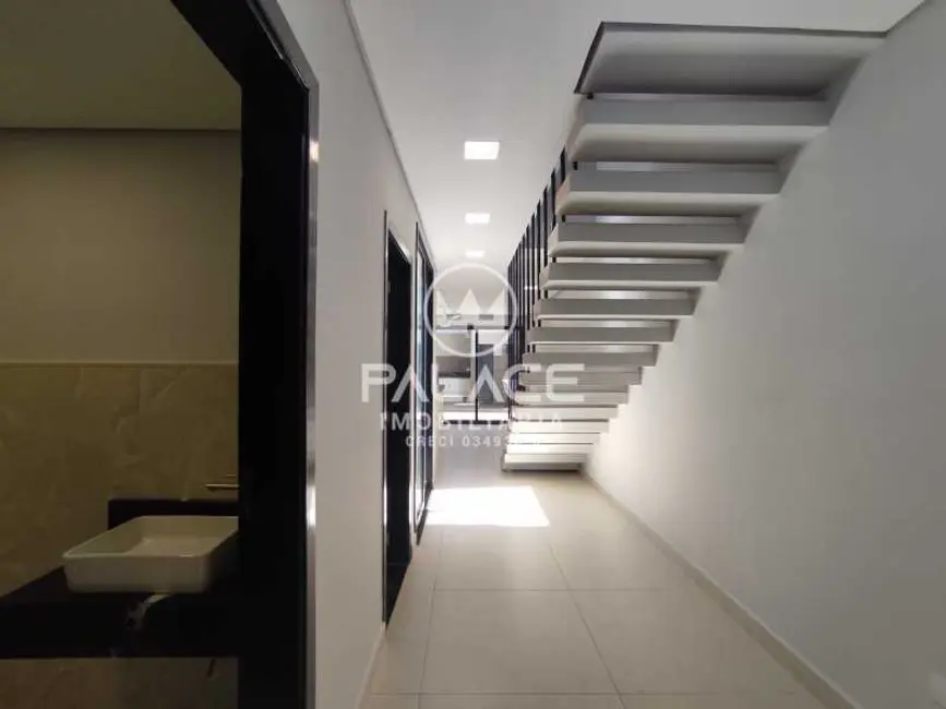 Foto 9 de Casa com 2 quartos à venda e para alugar, 187m2 em Piracicaba - SP