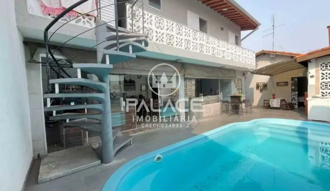 Foto 2 de Casa com 5 quartos à venda, 150m2 em Piracicaba - SP