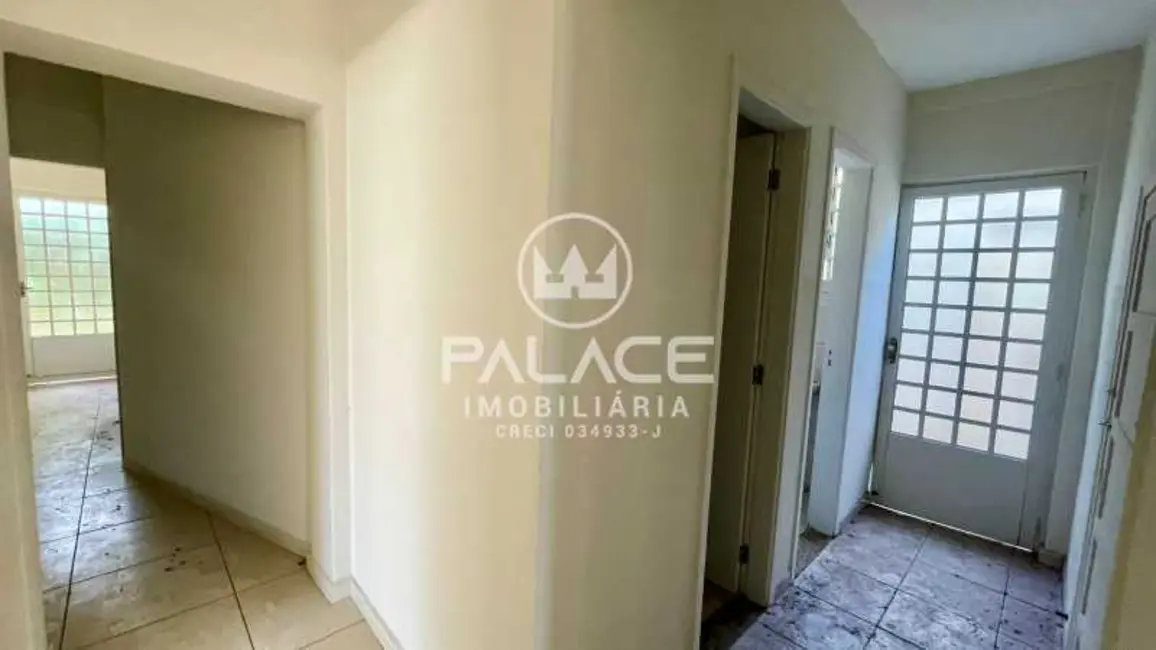 Casa Comercial à venda, 376m2 em Piracicaba - SP - imagem 9 Foto 9 de Casa Comercial à venda, 376m2 em Piracicaba - SP