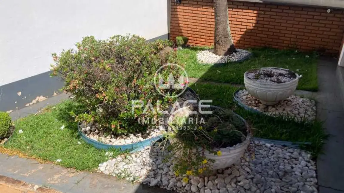 Foto 3 de Casa com 5 quartos para alugar, 324m2 em Piracicaba - SP