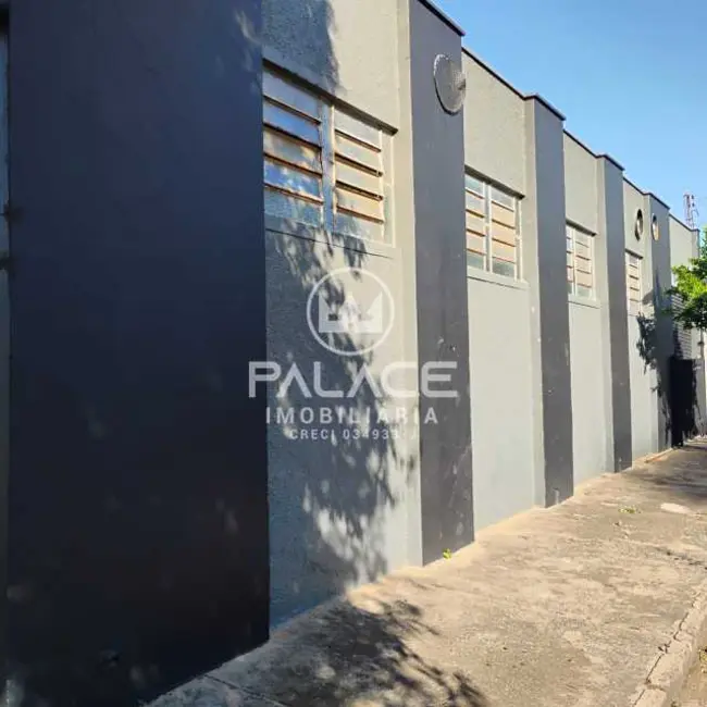 Armazém / Galpão para alugar, 228m2 em Piracicaba - SP - imagem 3 Foto 3 de Armazém / Galpão para alugar, 228m2 em Piracicaba - SP