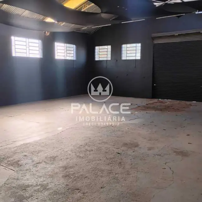 Armazém / Galpão para alugar, 228m2 em Piracicaba - SP - imagem 9 Foto 9 de Armazém / Galpão para alugar, 228m2 em Piracicaba - SP