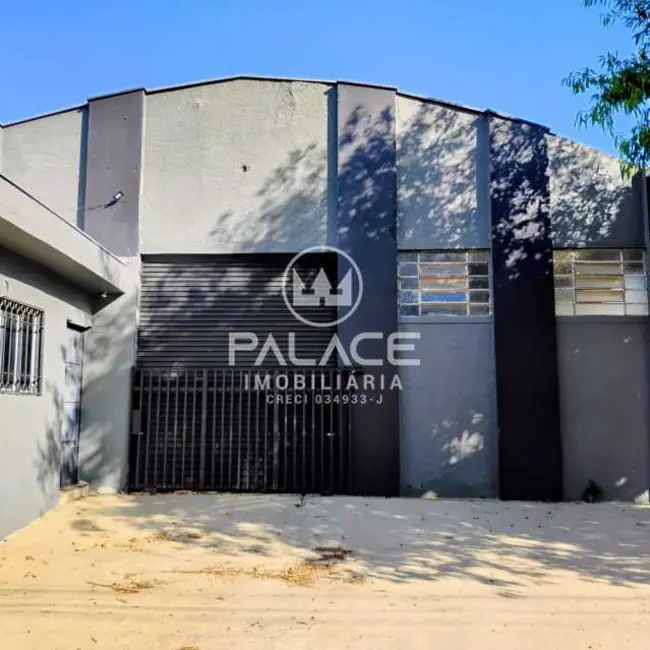 Armazém / Galpão para alugar, 228m2 em Piracicaba - SP - imagem 1 Foto 1 de Armazém / Galpão para alugar, 228m2 em Piracicaba - SP