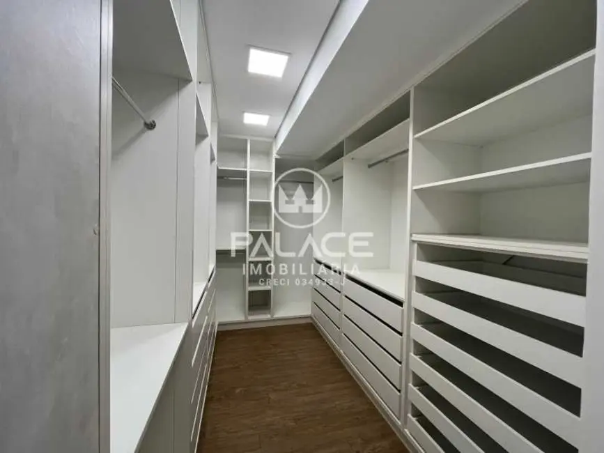 Apartamento com 3 quartos para alugar, 253m2 em Piracicaba - SP - imagem 6 Foto 6 de Apartamento com 3 quartos para alugar, 253m2 em Piracicaba - SP