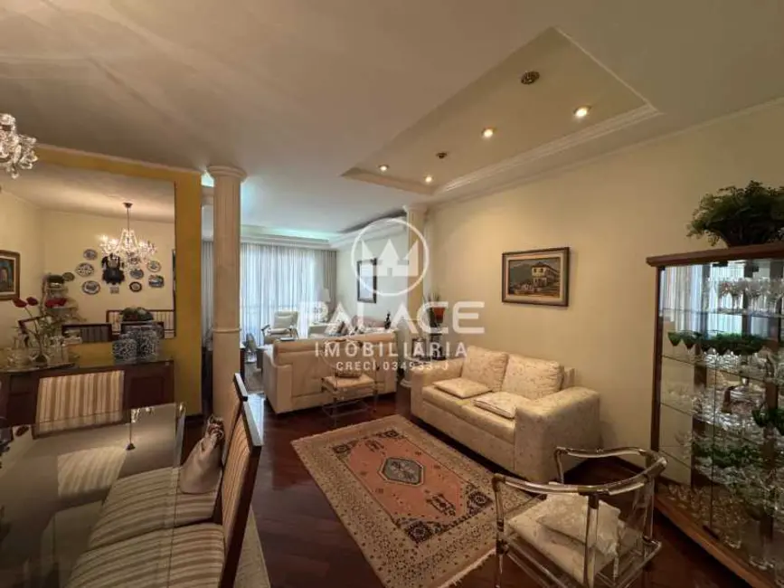 Foto 2 de Apartamento com 3 quartos à venda, 115m2 em Piracicaba - SP