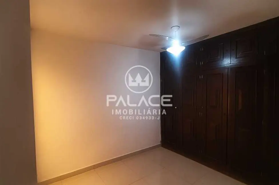 Foto 9 de Casa com 2 quartos para alugar, 166m2 em Piracicaba - SP