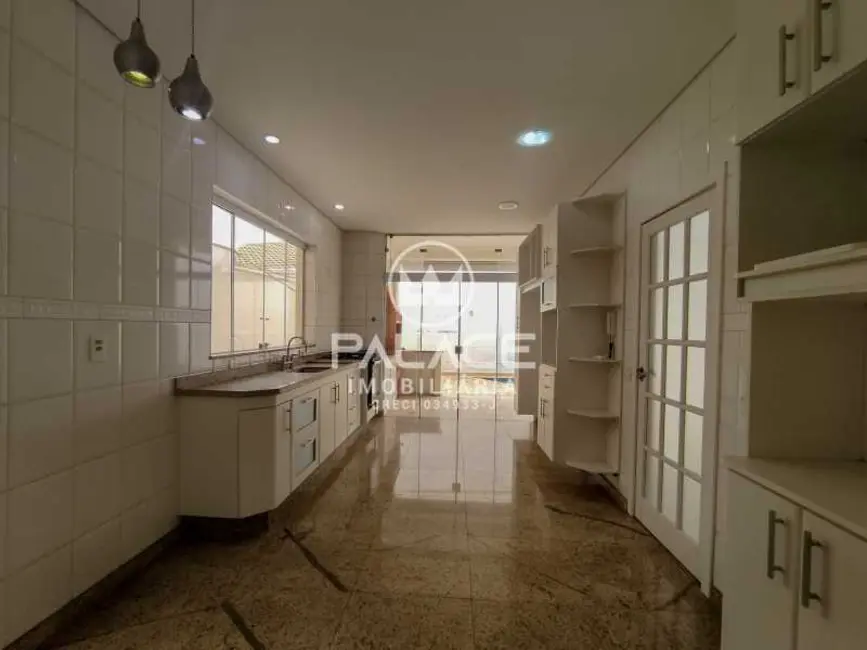Foto 7 de Casa de Condomínio com 3 quartos para alugar, 306m2 em Piracicaba - SP