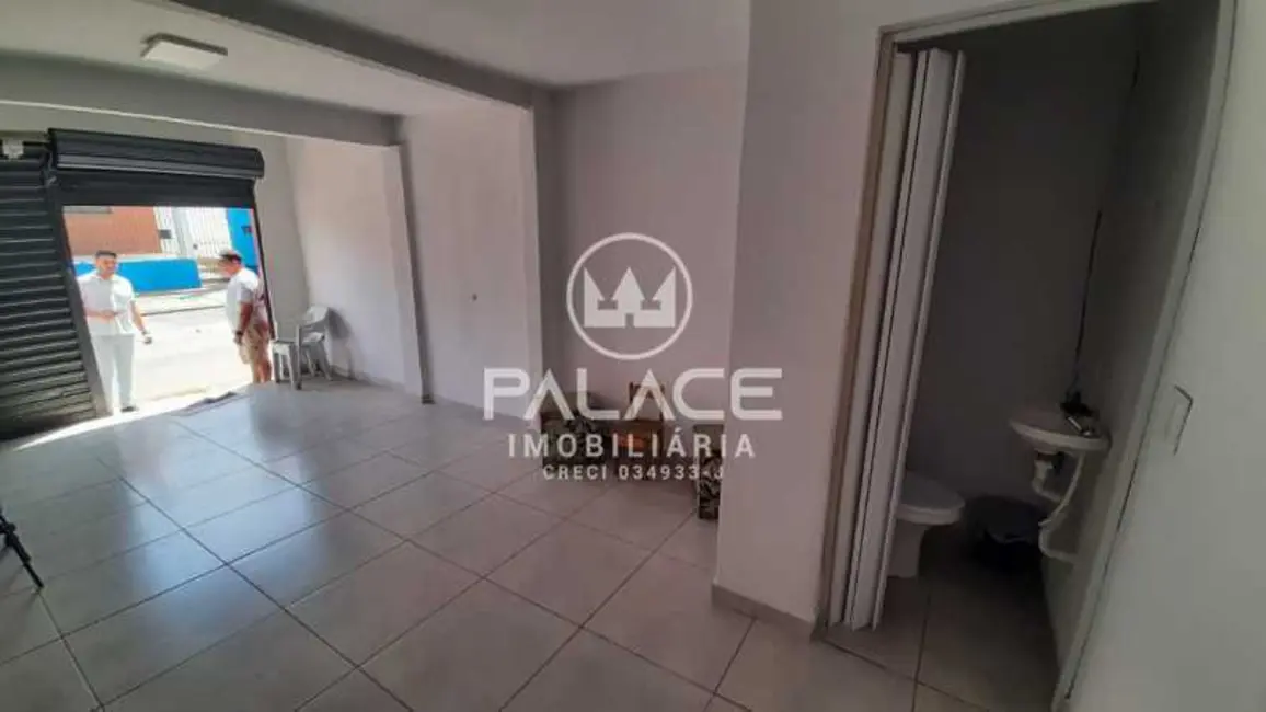 Loja para alugar, 32m2 em Piracicaba - SP - imagem 9 Foto 9 de Loja para alugar, 32m2 em Piracicaba - SP