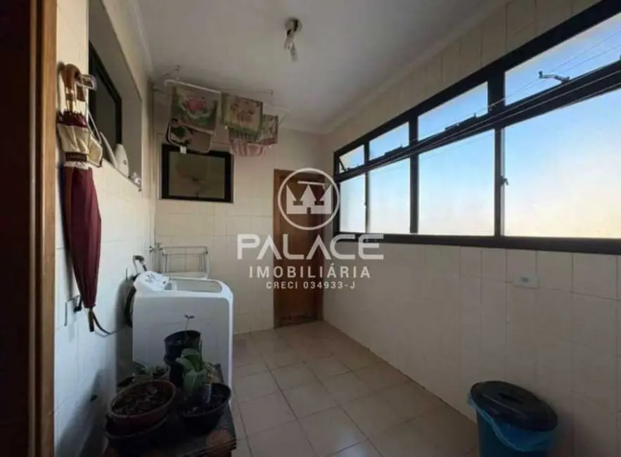 Foto 5 de Apartamento com 4 quartos à venda, 220m2 em Piracicaba - SP