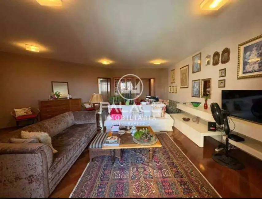 Foto 1 de Apartamento com 4 quartos à venda, 220m2 em Piracicaba - SP