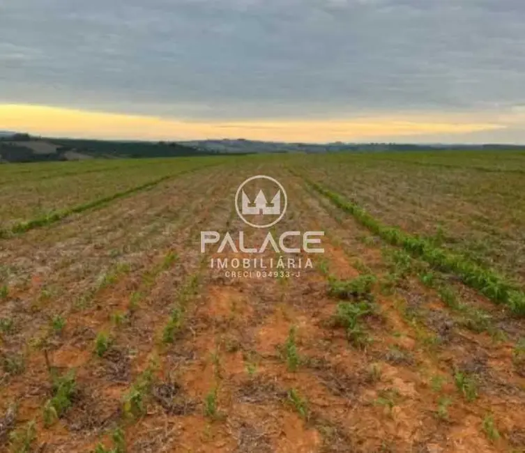 Foto 2 de Fazenda / Haras à venda, 384m2 em Ibia - MG