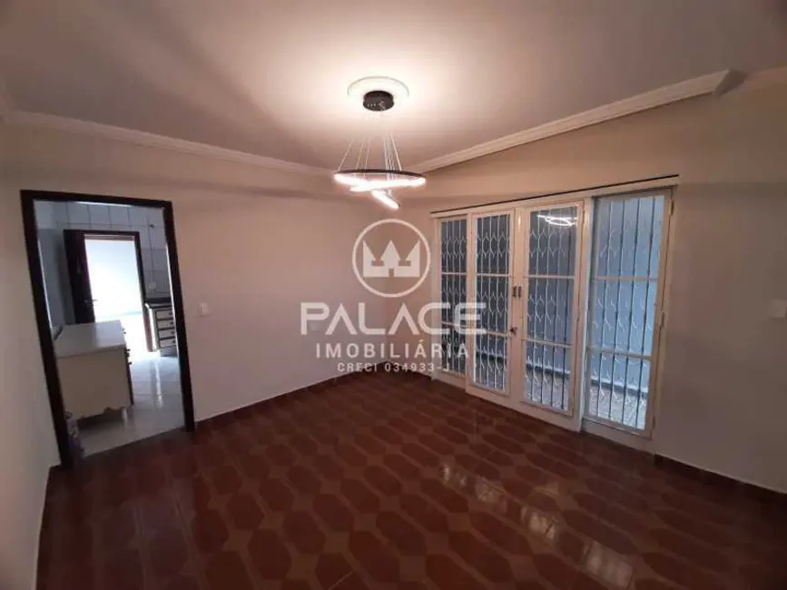 Foto 8 de Casa com 3 quartos para alugar, 180m2 em Piracicaba - SP