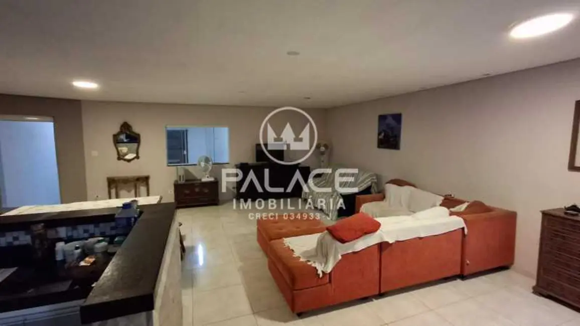 Casa com 3 quartos à venda, 163m2 em Piracicaba - SP - imagem 2 Foto 2 de Casa com 3 quartos à venda, 163m2 em Piracicaba - SP