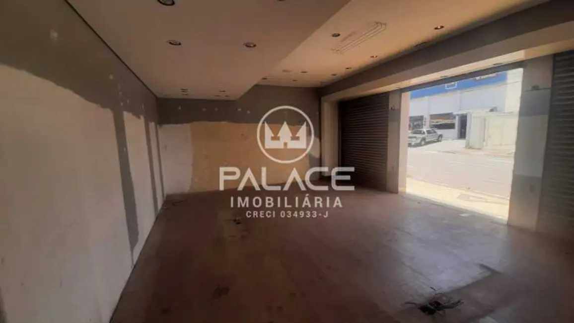Foto 2 de Loja para alugar, 113m2 em Piracicaba - SP