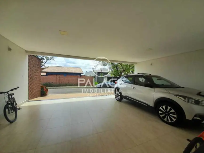 Casa de Condomínio com 4 quartos à venda, 330m2 em Piracicaba - SP - imagem 2 Foto 2 de Casa de Condomínio com 4 quartos à venda, 330m2 em Piracicaba - SP