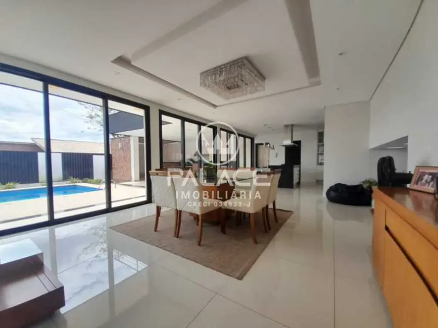 Casa de Condomínio com 4 quartos à venda, 330m2 em Piracicaba - SP - imagem 5 Foto 5 de Casa de Condomínio com 4 quartos à venda, 330m2 em Piracicaba - SP