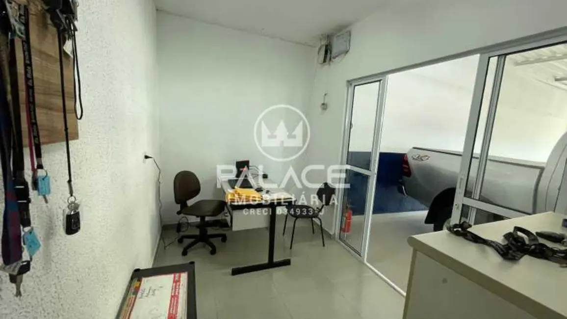 Foto 6 de Loja para alugar, 208m2 em Piracicaba - SP