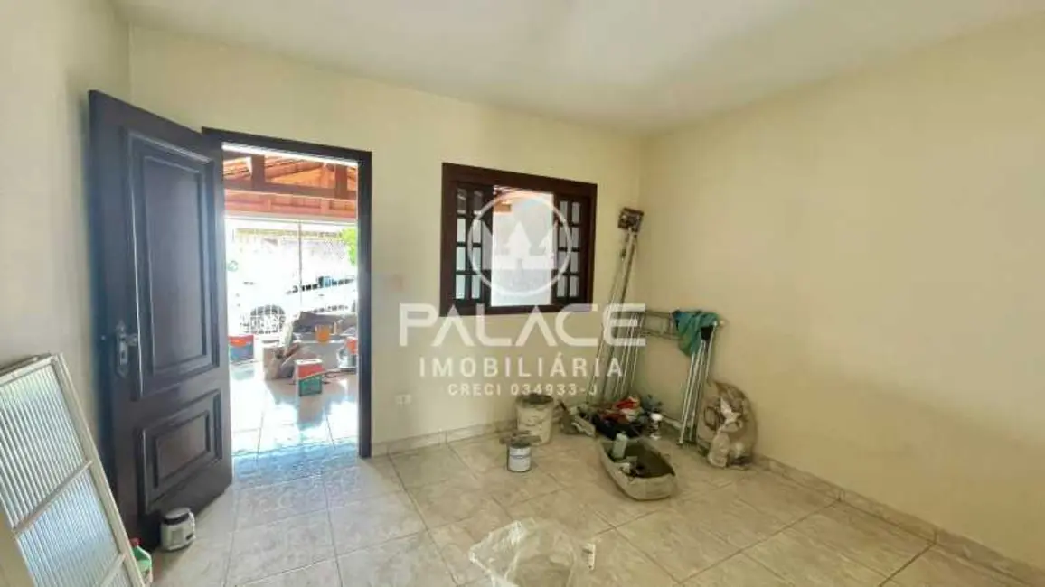 Casa com 2 quartos para alugar, 83m2 em Piracicaba - SP - imagem 4 Foto 4 de Casa com 2 quartos para alugar, 83m2 em Piracicaba - SP