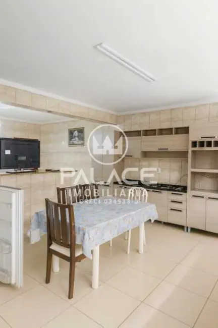 Foto 4 de Casa com 3 quartos à venda, 180m2 em Piracicaba - SP