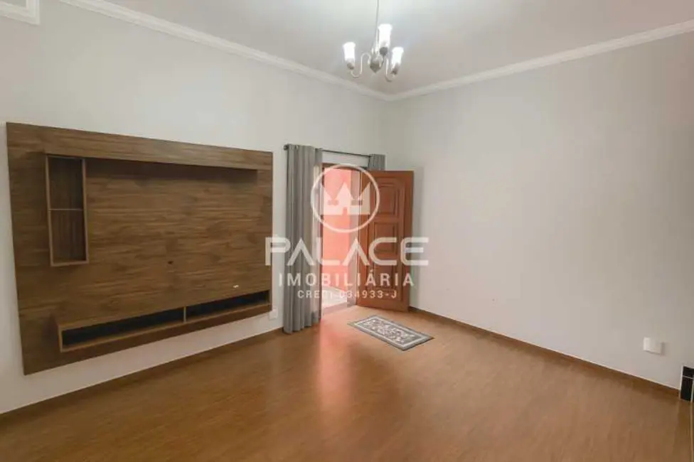 Foto 3 de Casa com 3 quartos à venda, 180m2 em Piracicaba - SP