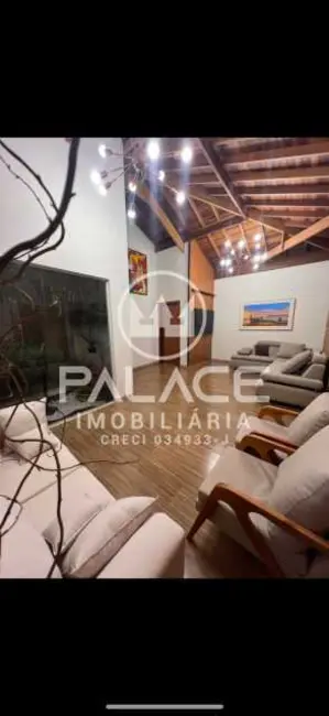 Foto 5 de Casa com 4 quartos à venda, 300m2 em Sao Pedro - SP