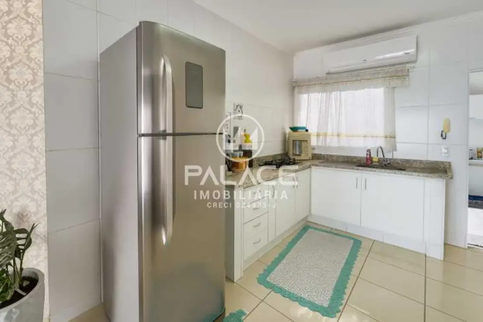 Foto 8 de Casa com 2 quartos à venda, 130m2 em Piracicaba - SP