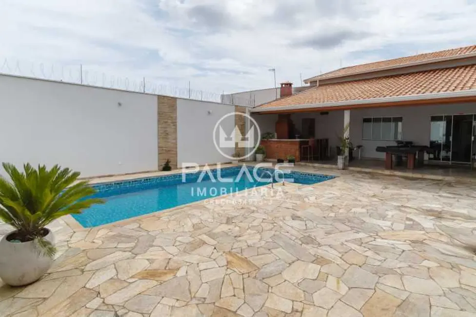 Foto 3 de Casa com 2 quartos à venda, 130m2 em Piracicaba - SP