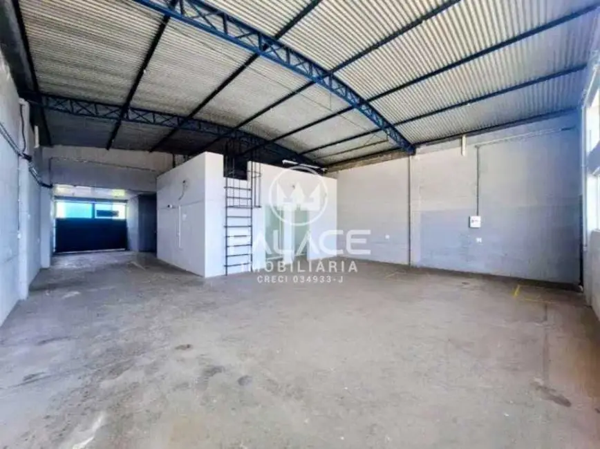 Foto 6 de Loja para alugar, 327m2 em Piracicaba - SP