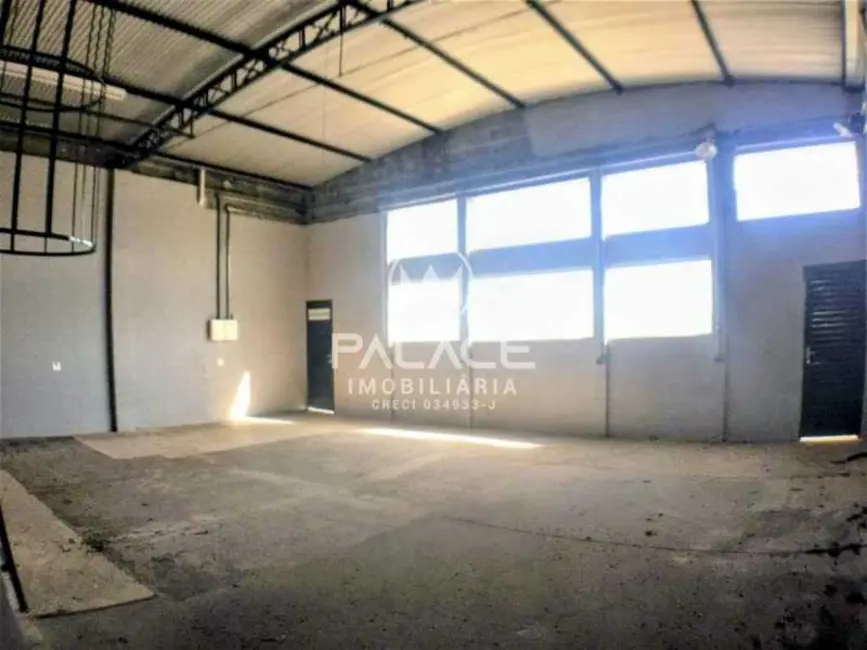 Foto 1 de Loja para alugar, 327m2 em Piracicaba - SP