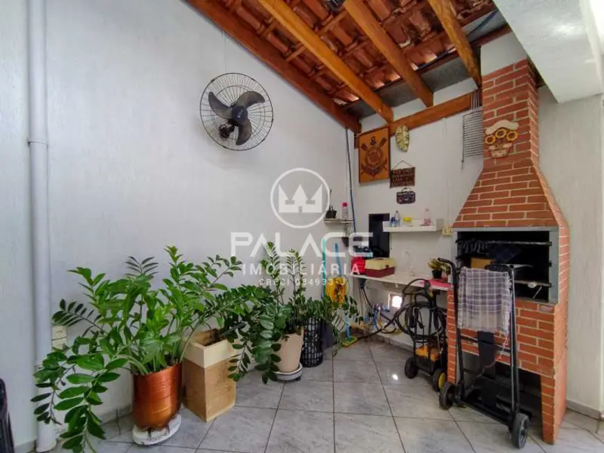 Casa com 3 quartos para alugar, 173m2 em Piracicaba - SP - imagem 3 Foto 3 de Casa com 3 quartos para alugar, 173m2 em Piracicaba - SP