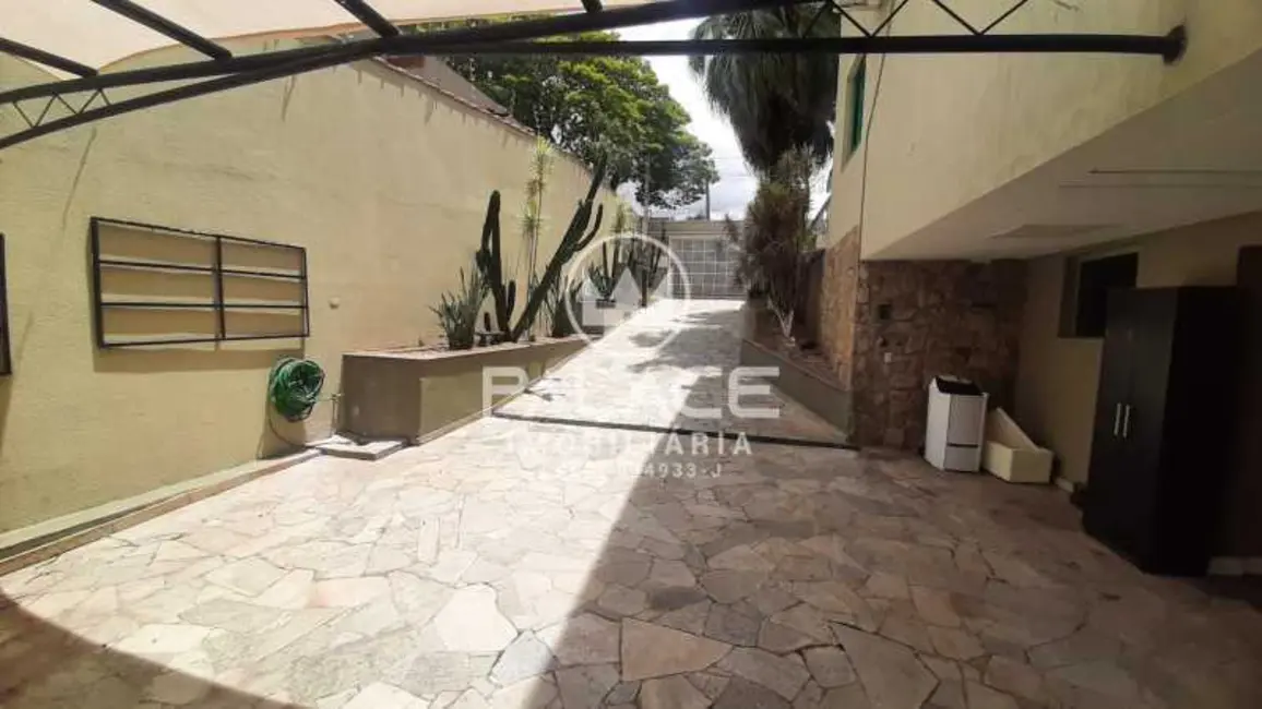 Casa com 4 quartos para alugar, 418m2 em Piracicaba - SP - imagem 4 Foto 4 de Casa com 4 quartos para alugar, 418m2 em Piracicaba - SP