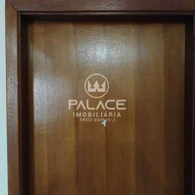 Sala Comercial para alugar, 18m2 em Piracicaba - SP - imagem 1 Foto 1 de Sala Comercial para alugar, 18m2 em Piracicaba - SP