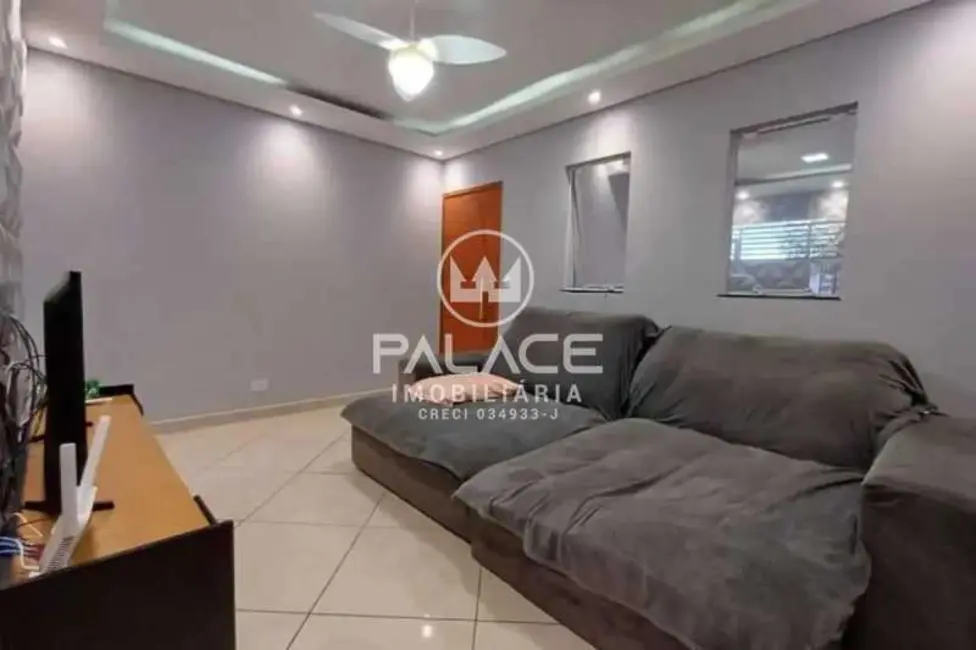 Foto 2 de Casa com 3 quartos à venda, 145m2 em Piracicaba - SP