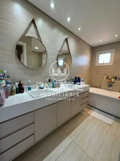 Foto 9 de Apartamento com 4 quartos à venda, 202m2 em Piracicaba - SP