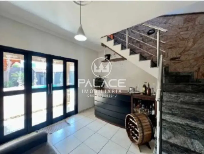 Foto 3 de Casa com 4 quartos à venda, 256m2 em Piracicaba - SP