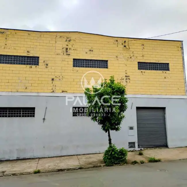 Foto 1 de Loja para alugar, 240m2 em Piracicaba - SP