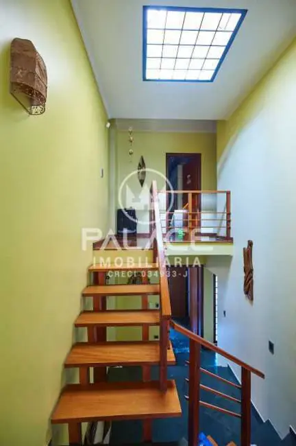 Casa com 4 quartos à venda, 340m2 em Piracicaba - SP - imagem 9 Foto 9 de Casa com 4 quartos à venda, 340m2 em Piracicaba - SP