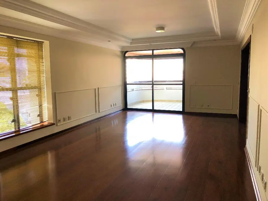 Apartamento com 4 quartos à venda, 282m2 em Piracicaba - SP - imagem 8 Foto 8 de Apartamento com 4 quartos à venda, 282m2 em Piracicaba - SP