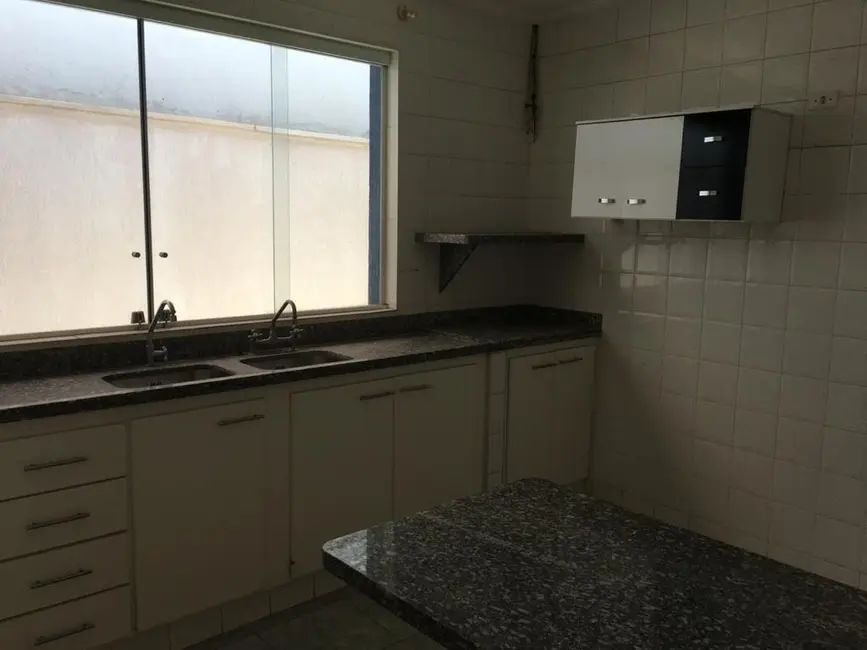 Casa com 3 quartos à venda, 280m2 em Piracicaba - SP - imagem 9 Foto 9 de Casa com 3 quartos à venda, 280m2 em Piracicaba - SP