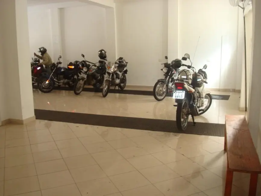 Casa Comercial com 2 quartos à venda, 441m2 em Piracicaba - SP - imagem 9 Foto 9 de Casa Comercial com 2 quartos à venda, 441m2 em Piracicaba - SP