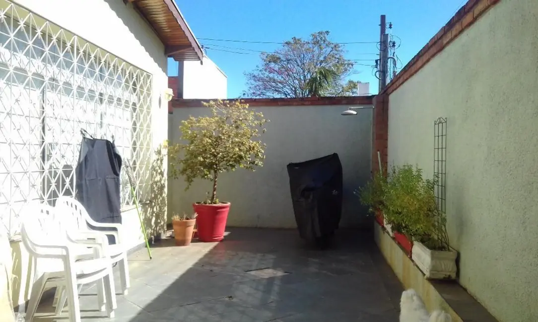 Foto 2 de Casa com 3 quartos à venda, 233m2 em Piracicaba - SP