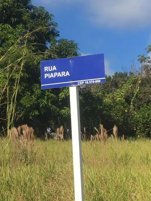 Foto 2 de Terreno / Lote à venda, 1000m2 em Conchas - SP